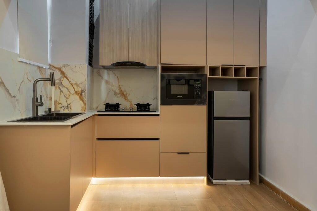 The Wren Haus Apartments is just a cool vibe. You can book the Aqua Luxe Apartment and immerse y (2)